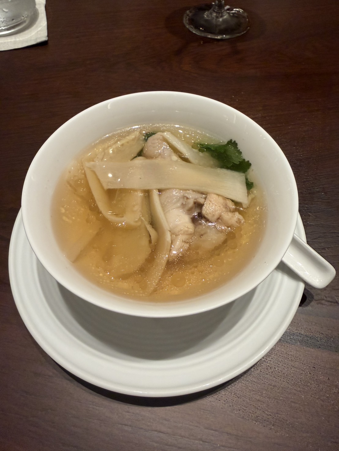 當日的清爽例湯。